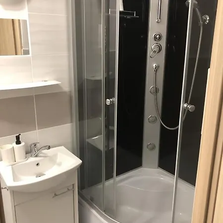 Miniapartament Pomorska Cieszkowskiego Samozameldowanie * ビィドゴシュチュ